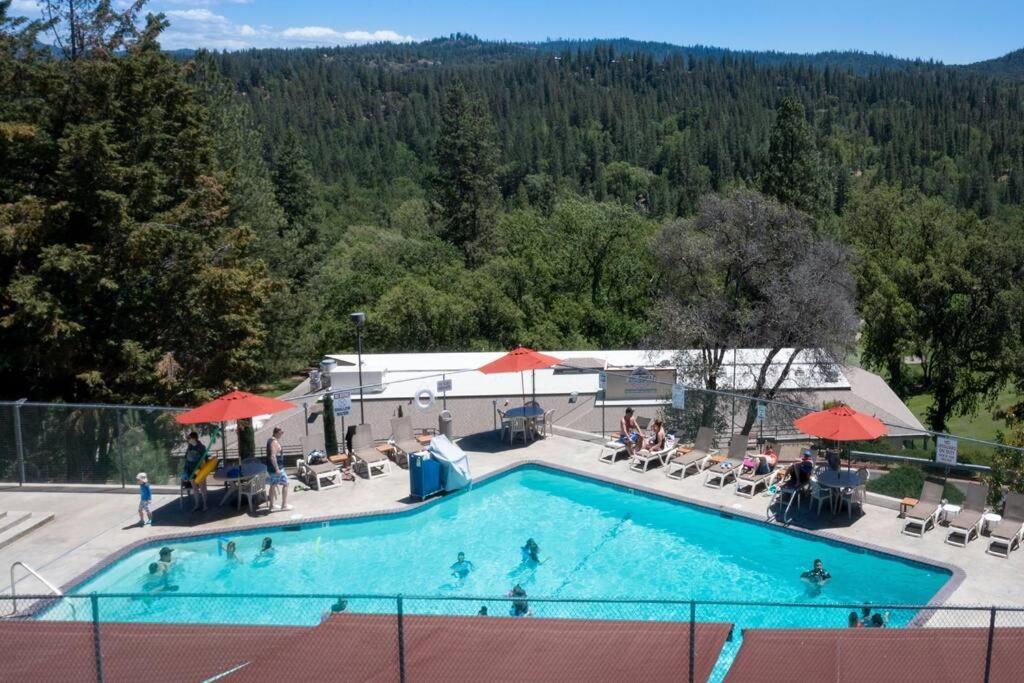 New Luxury Lake House In Pine Mountain Lake Close To Yosemite! Perfect For All Seasons! Great For Retreats, Getaways, Celebrations, And More! Groveland Ngoại thất bức ảnh