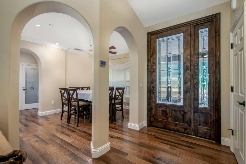New Luxury Lake House In Pine Mountain Lake Close To Yosemite! Perfect For All Seasons! Great For Retreats, Getaways, Celebrations, And More! Groveland Ngoại thất bức ảnh