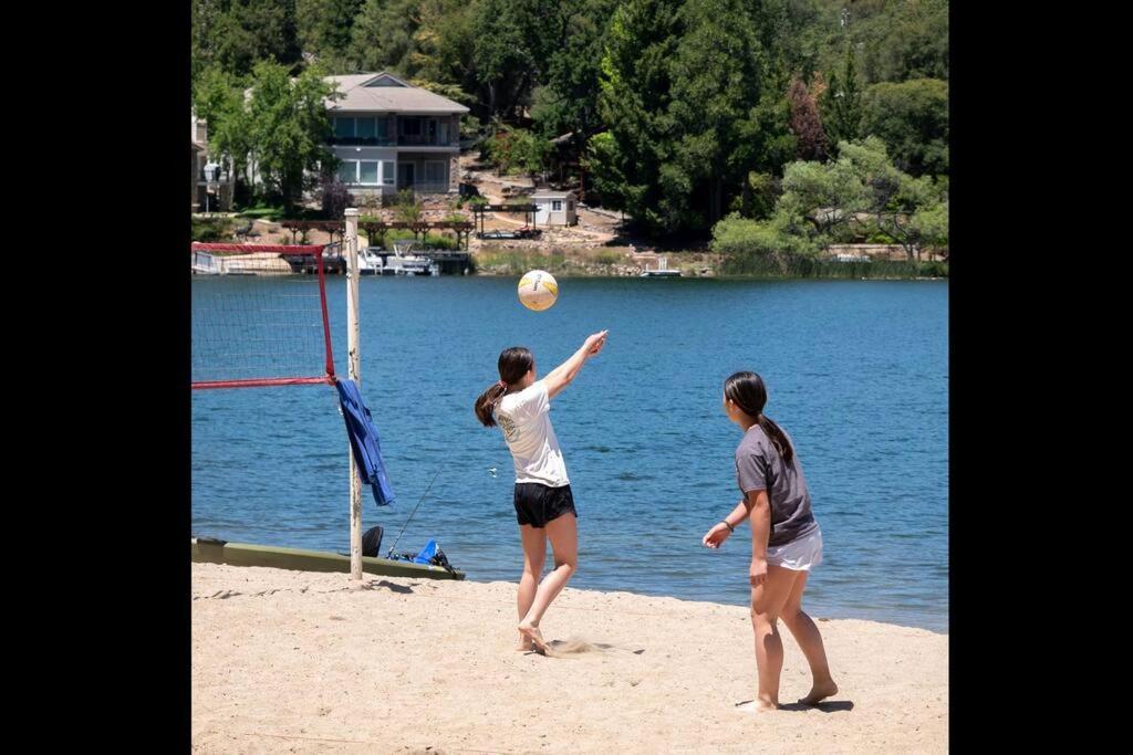 New Luxury Lake House In Pine Mountain Lake Close To Yosemite! Perfect For All Seasons! Great For Retreats, Getaways, Celebrations, And More! Groveland Ngoại thất bức ảnh