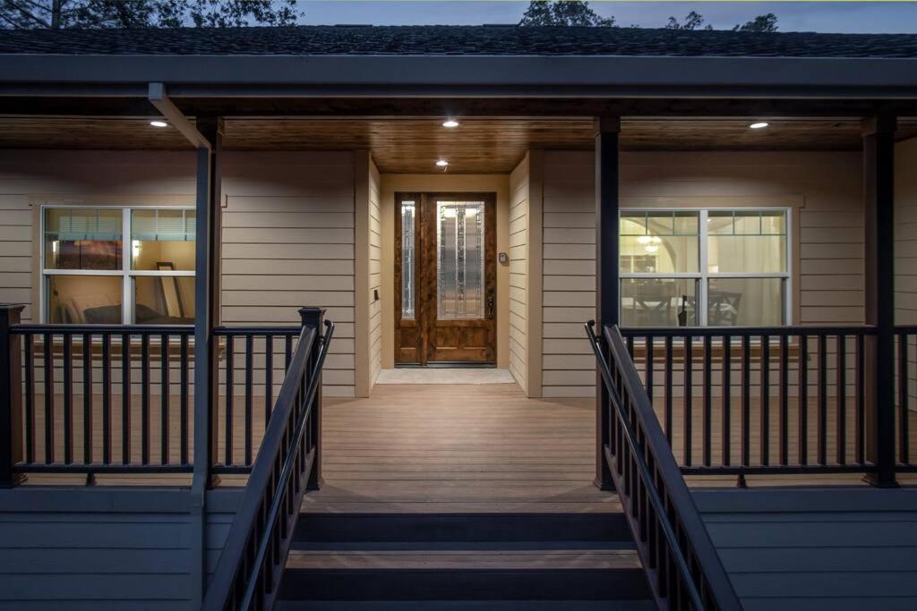 New Luxury Lake House In Pine Mountain Lake Close To Yosemite! Perfect For All Seasons! Great For Retreats, Getaways, Celebrations, And More! Groveland Ngoại thất bức ảnh